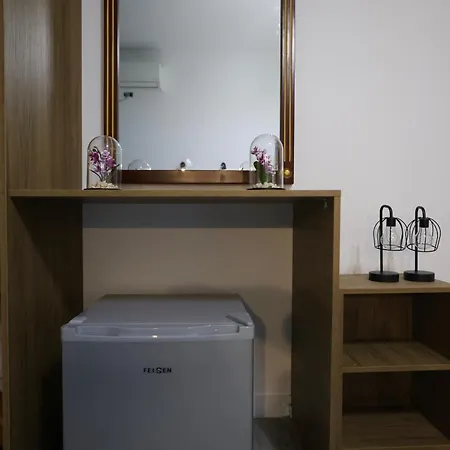 Alizee Ξενοδοχείο