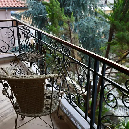 Alizee 3* 地拉那